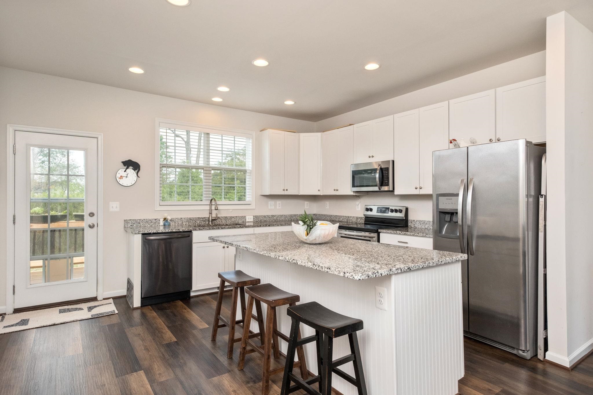 213 WILLOWSHIRE CT, WAYNESBORO, Virginia 22980, 3 Bedrooms Bedrooms, ,2 BathroomsBathrooms,Residential,213 WILLOWSHIRE CT,676339 MLS # 676339