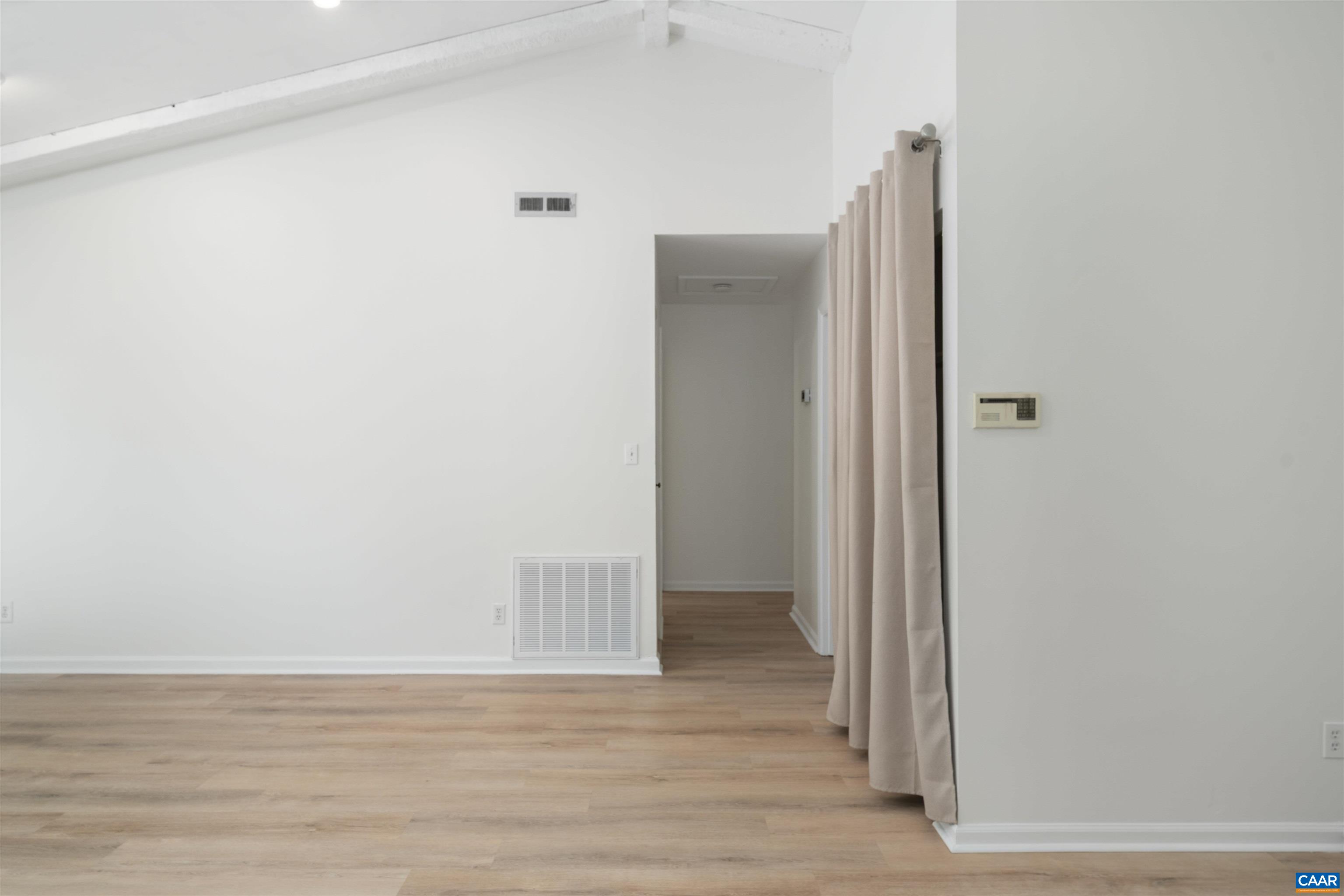 279 TENNIS DR, CHARLOTTESVILLE, Virginia 22901, 3 Bedrooms Bedrooms, ,2 BathroomsBathrooms,Residential,Fresh one-level living,279 TENNIS DR,676340 MLS # 676340