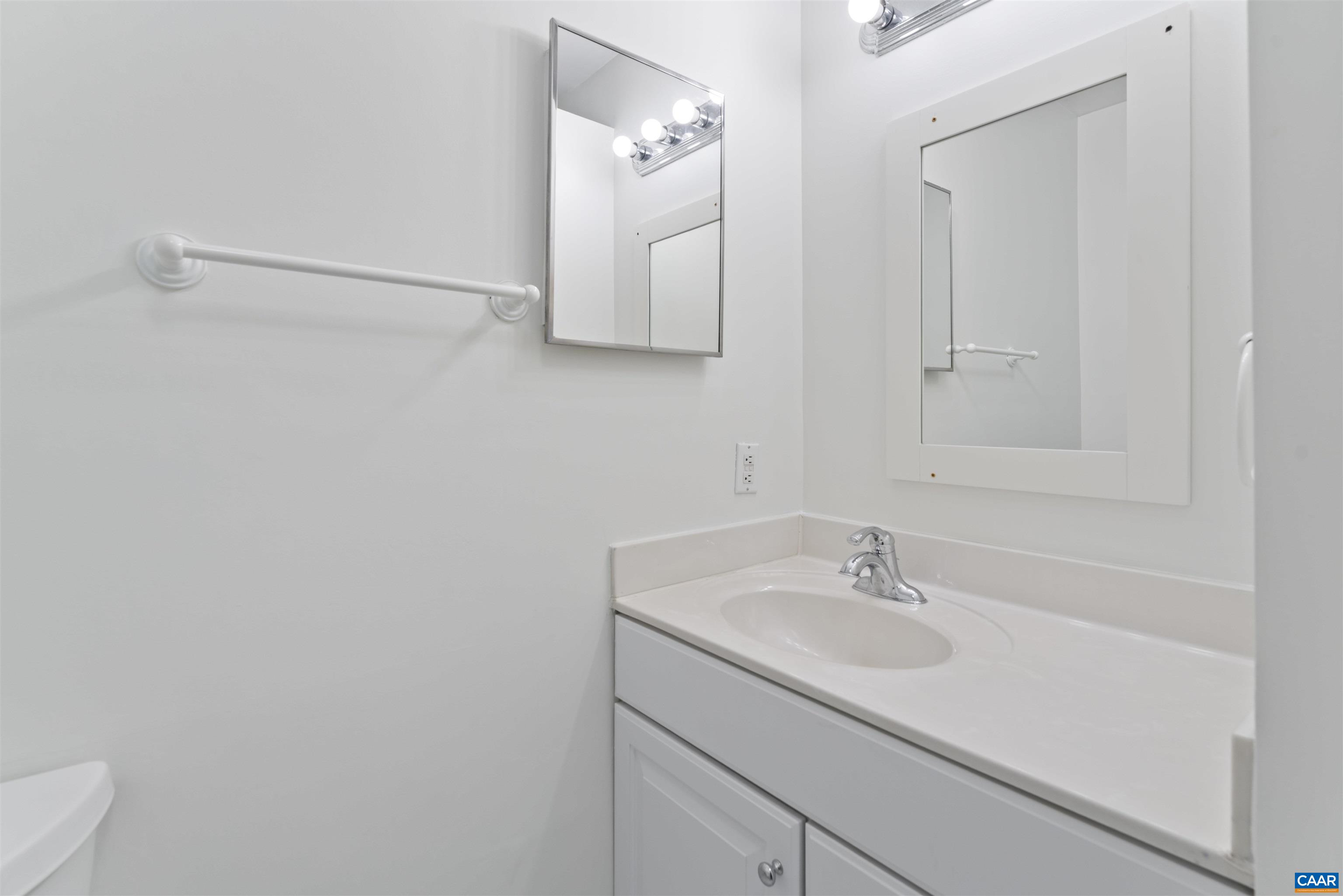 279 TENNIS DR, CHARLOTTESVILLE, Virginia 22901, 3 Bedrooms Bedrooms, ,2 BathroomsBathrooms,Residential,Fresh one-level living,279 TENNIS DR,676340 MLS # 676340