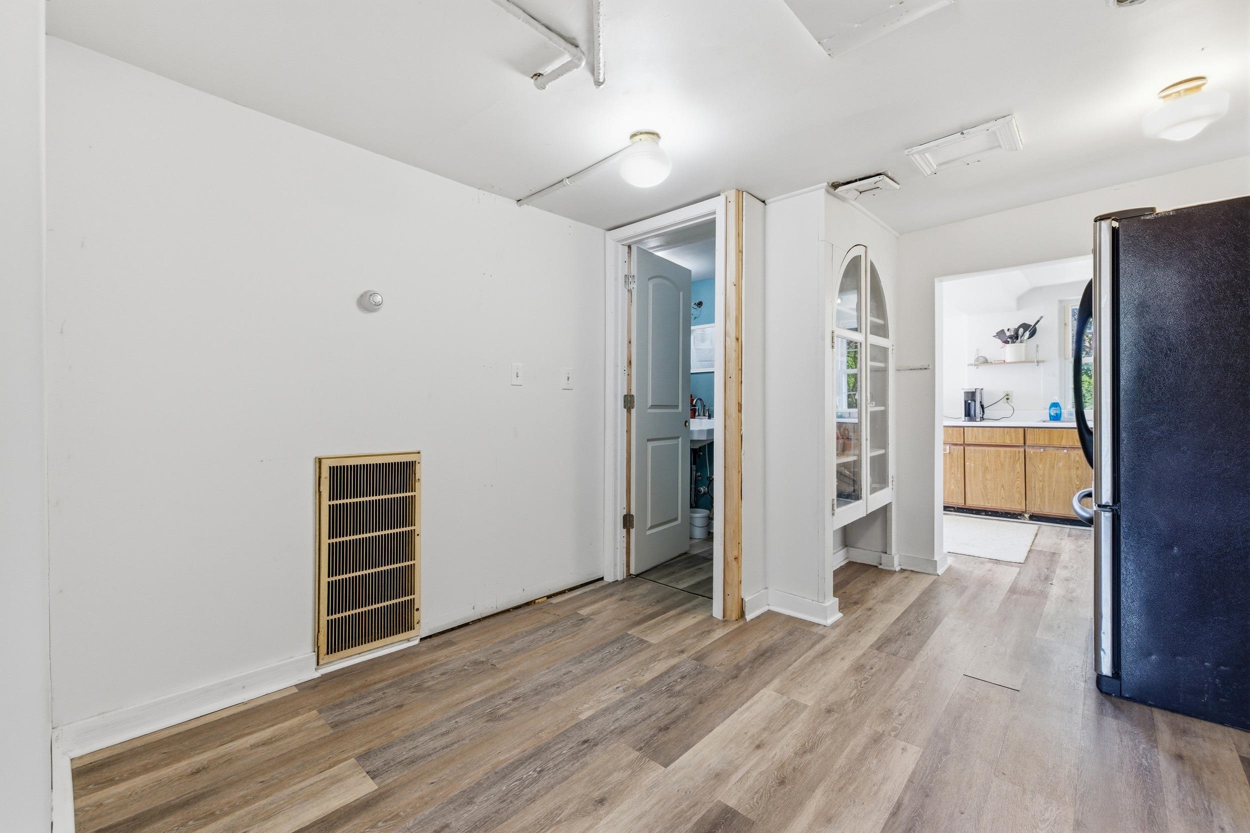 1533 LEE HWY, VERONA, Virginia 24482, 3 Bedrooms Bedrooms, ,2 BathroomsBathrooms,Residential,1533 LEE HWY,676346 MLS # 676346