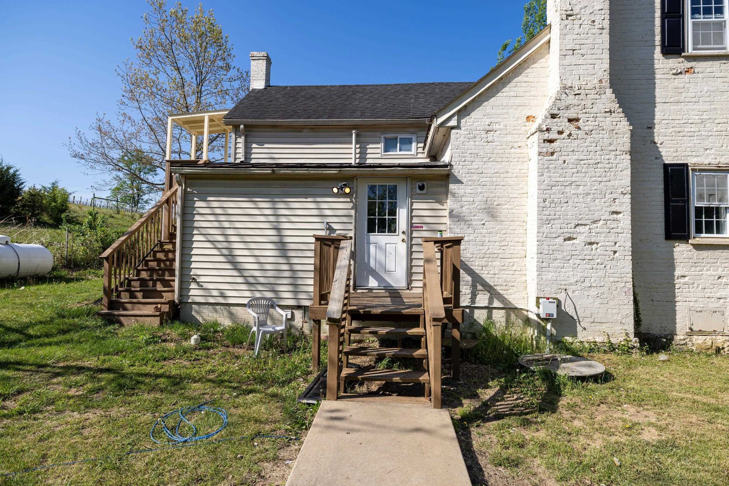 1533 LEE HWY, VERONA, Virginia 24482, 3 Bedrooms Bedrooms, ,2 BathroomsBathrooms,Residential,1533 LEE HWY,676346 MLS # 676346