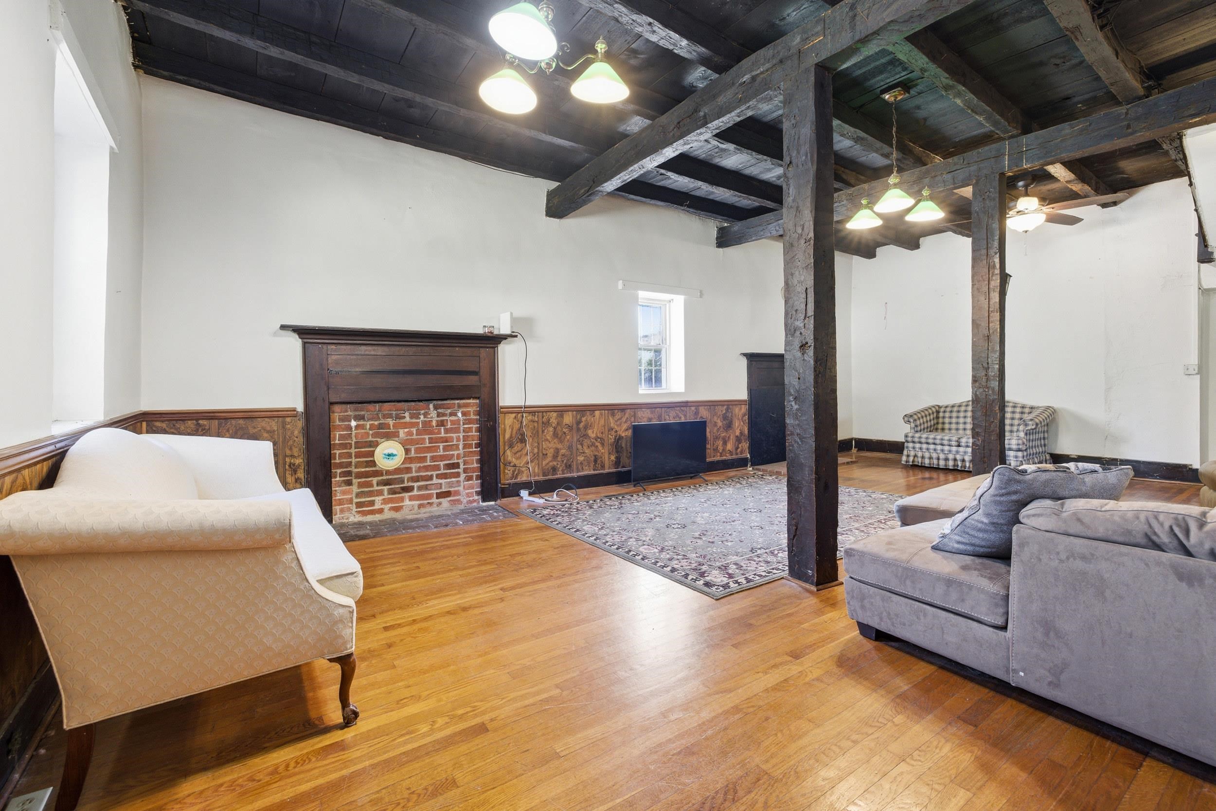 1533 LEE HWY, VERONA, Virginia 24482, 3 Bedrooms Bedrooms, ,2 BathroomsBathrooms,Residential,1533 LEE HWY,676346 MLS # 676346