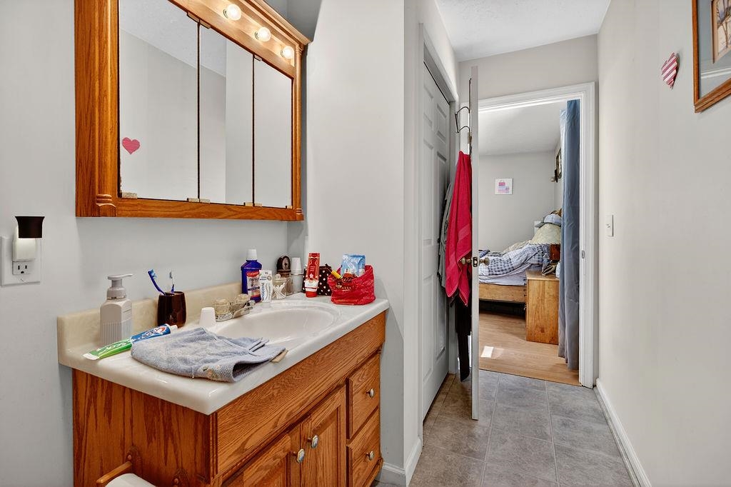 2099 MOUNTAIN VALLEY RD, KEEZLETOWN, Virginia 22832, 4 Bedrooms Bedrooms, ,2 BathroomsBathrooms,Residential,2099 MOUNTAIN VALLEY RD,676347 MLS # 676347