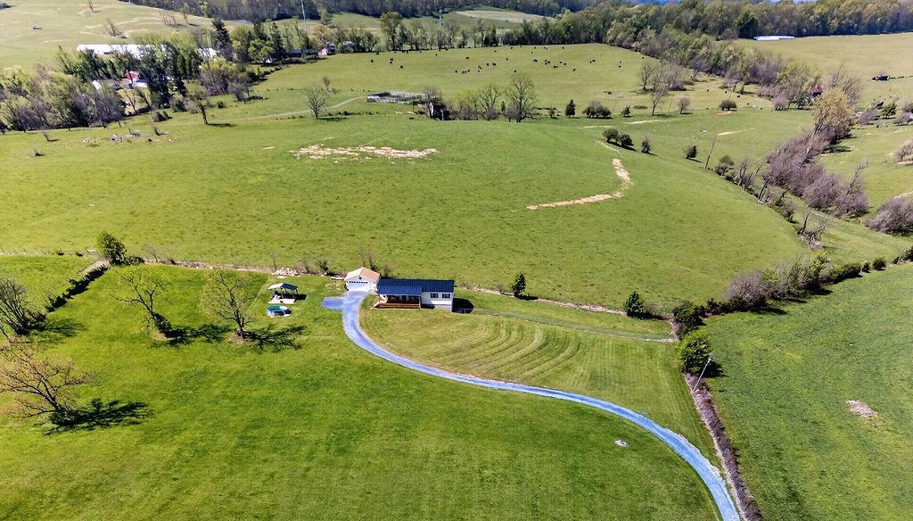 2099 MOUNTAIN VALLEY RD, KEEZLETOWN, Virginia 22832, 4 Bedrooms Bedrooms, ,2 BathroomsBathrooms,Residential,2099 MOUNTAIN VALLEY RD,676347 MLS # 676347