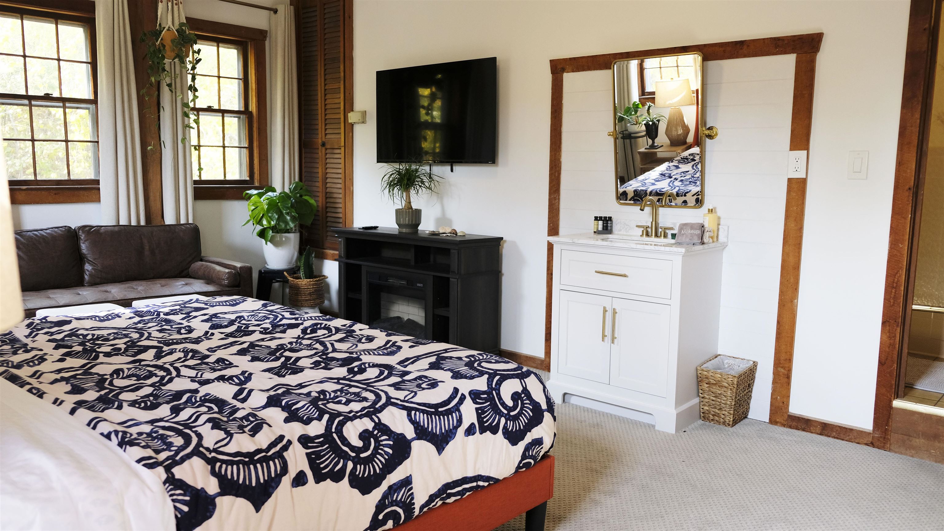 352 TYE RIVER TPKE, VESUVIUS, Virginia 24483, 7 Bedrooms Bedrooms, ,7 BathroomsBathrooms,Residential,352 TYE RIVER TPKE,676349 MLS # 676349