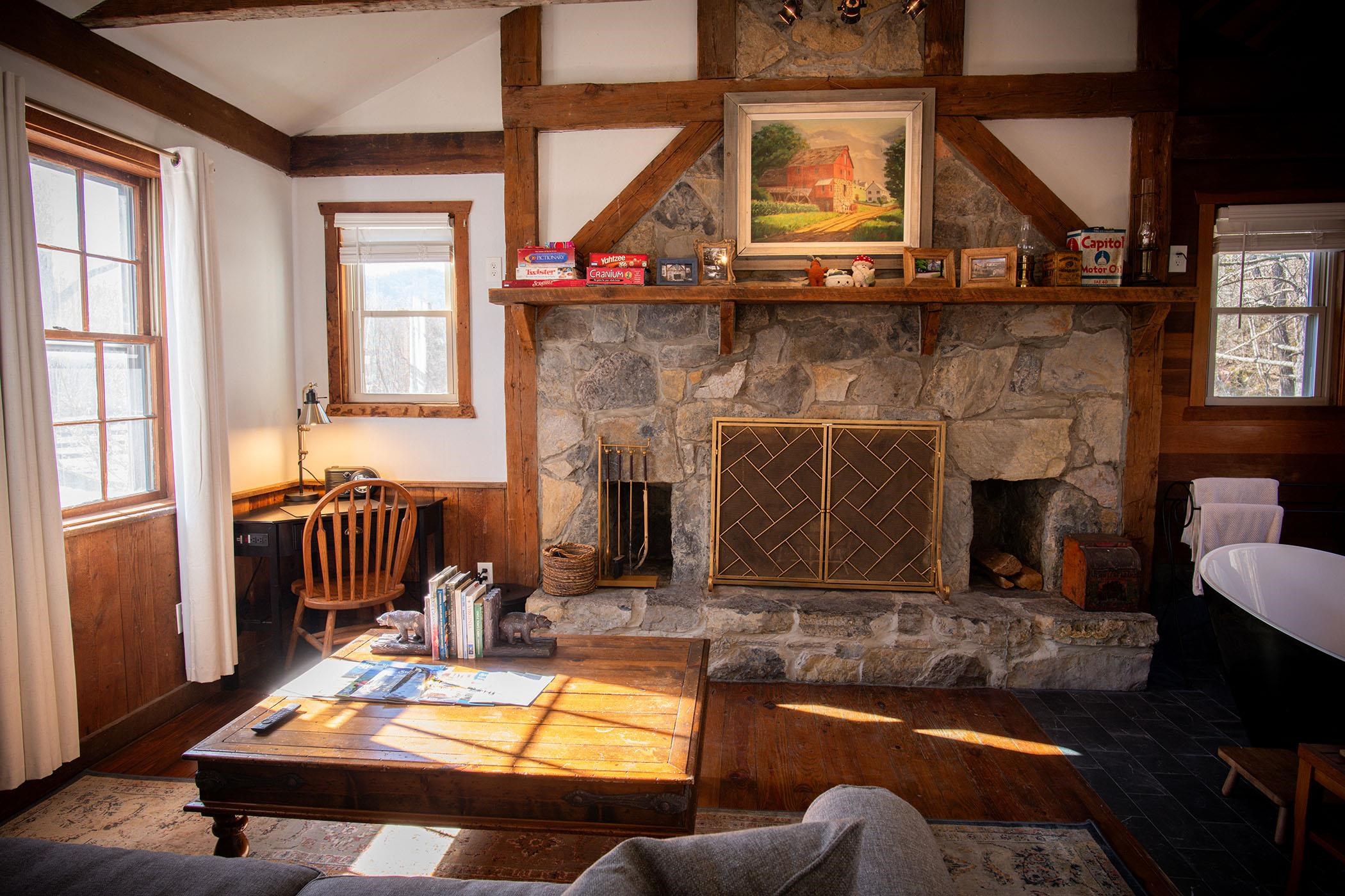 352 TYE RIVER TPKE, VESUVIUS, Virginia 24483, 7 Bedrooms Bedrooms, ,7 BathroomsBathrooms,Residential,352 TYE RIVER TPKE,676349 MLS # 676349