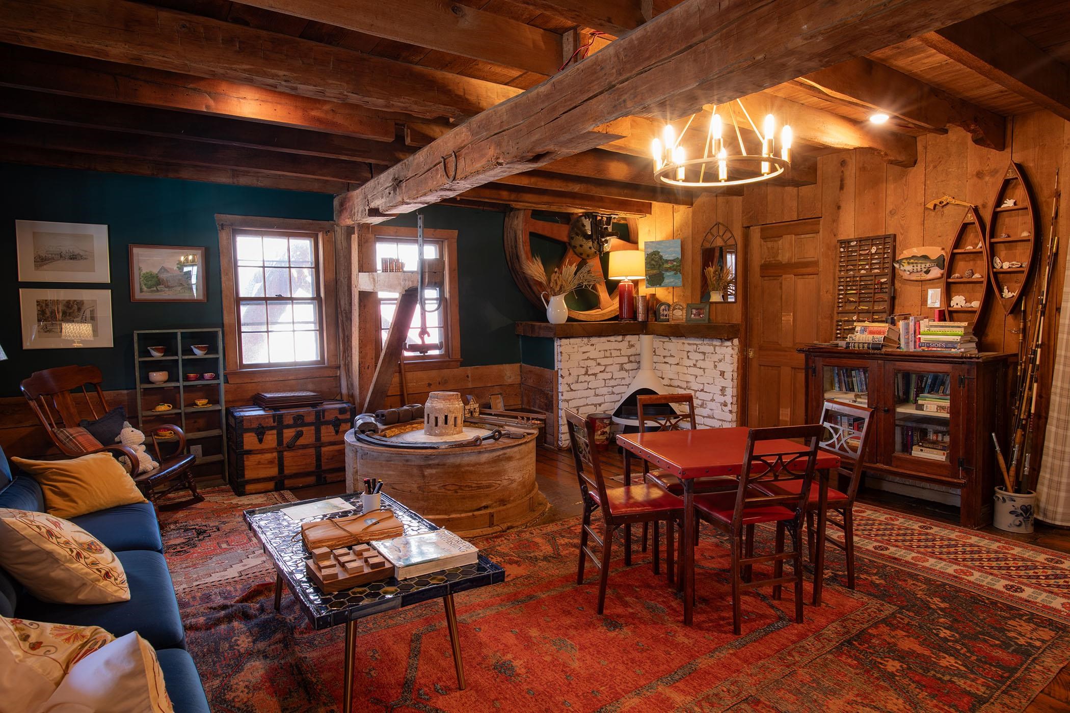 352 TYE RIVER TPKE, VESUVIUS, Virginia 24483, 7 Bedrooms Bedrooms, ,7 BathroomsBathrooms,Residential,352 TYE RIVER TPKE,676349 MLS # 676349