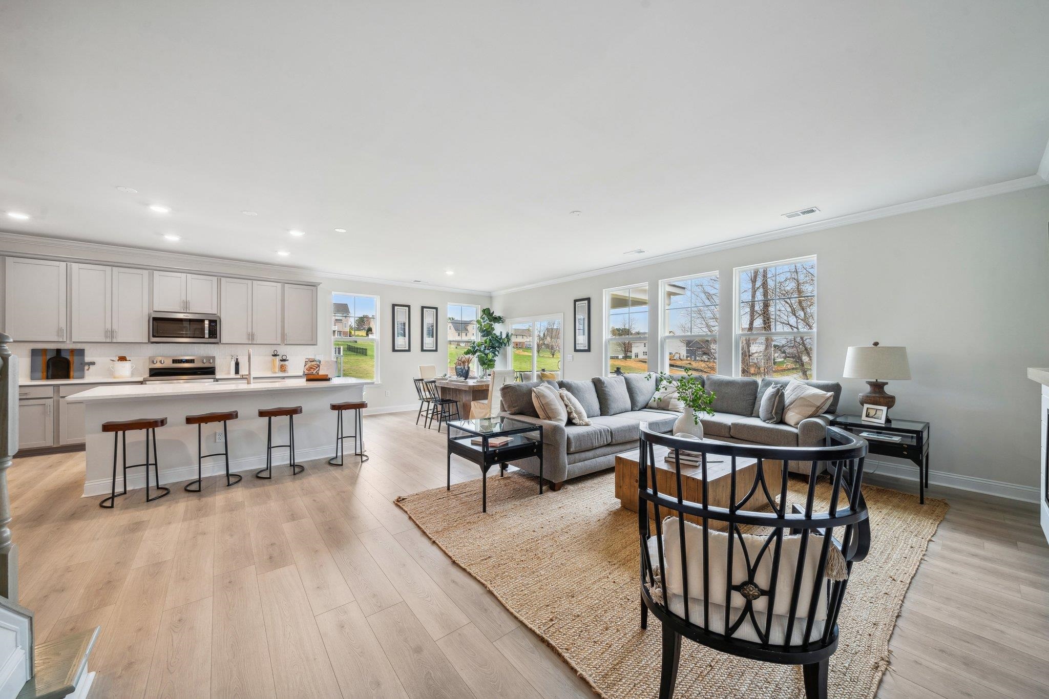 13 AVONWOODS CT, STAUNTON, Virginia 24401, 4 Bedrooms Bedrooms, ,3 BathroomsBathrooms,Residential,13 AVONWOODS CT,676350 MLS # 676350