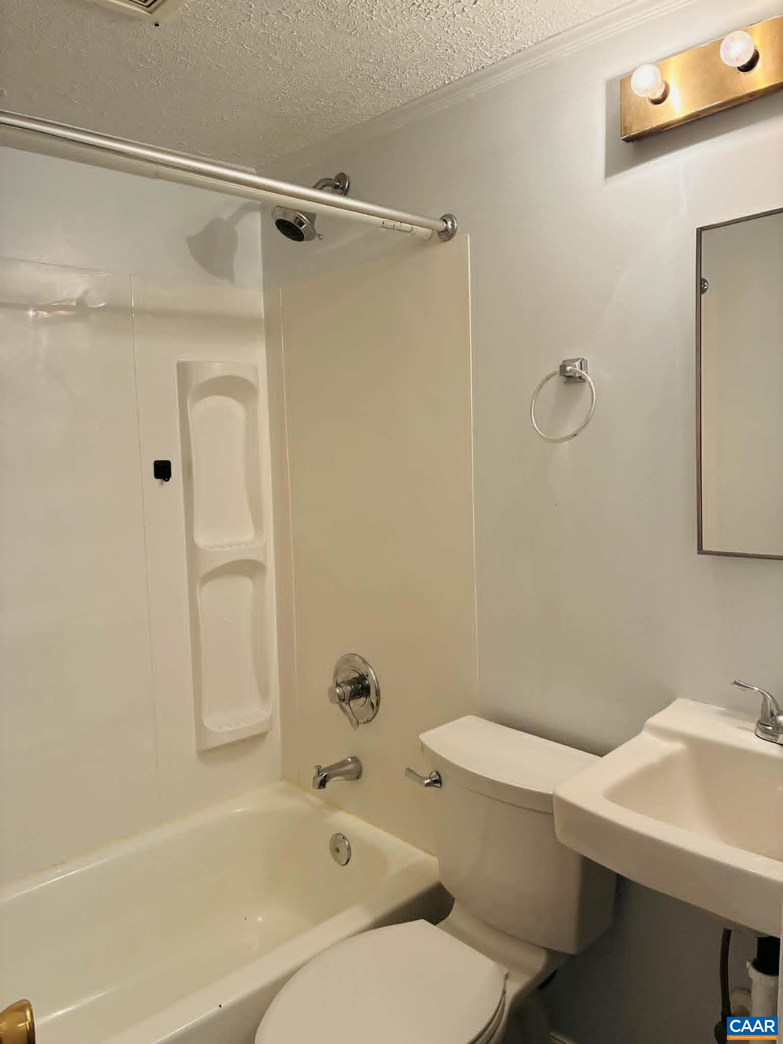 3735 DOGWOOD DR, PALMYRA, Virginia 22963, 2 Bedrooms Bedrooms, ,1 BathroomBathrooms,Residential,3735 DOGWOOD DR,676355 MLS # 676355