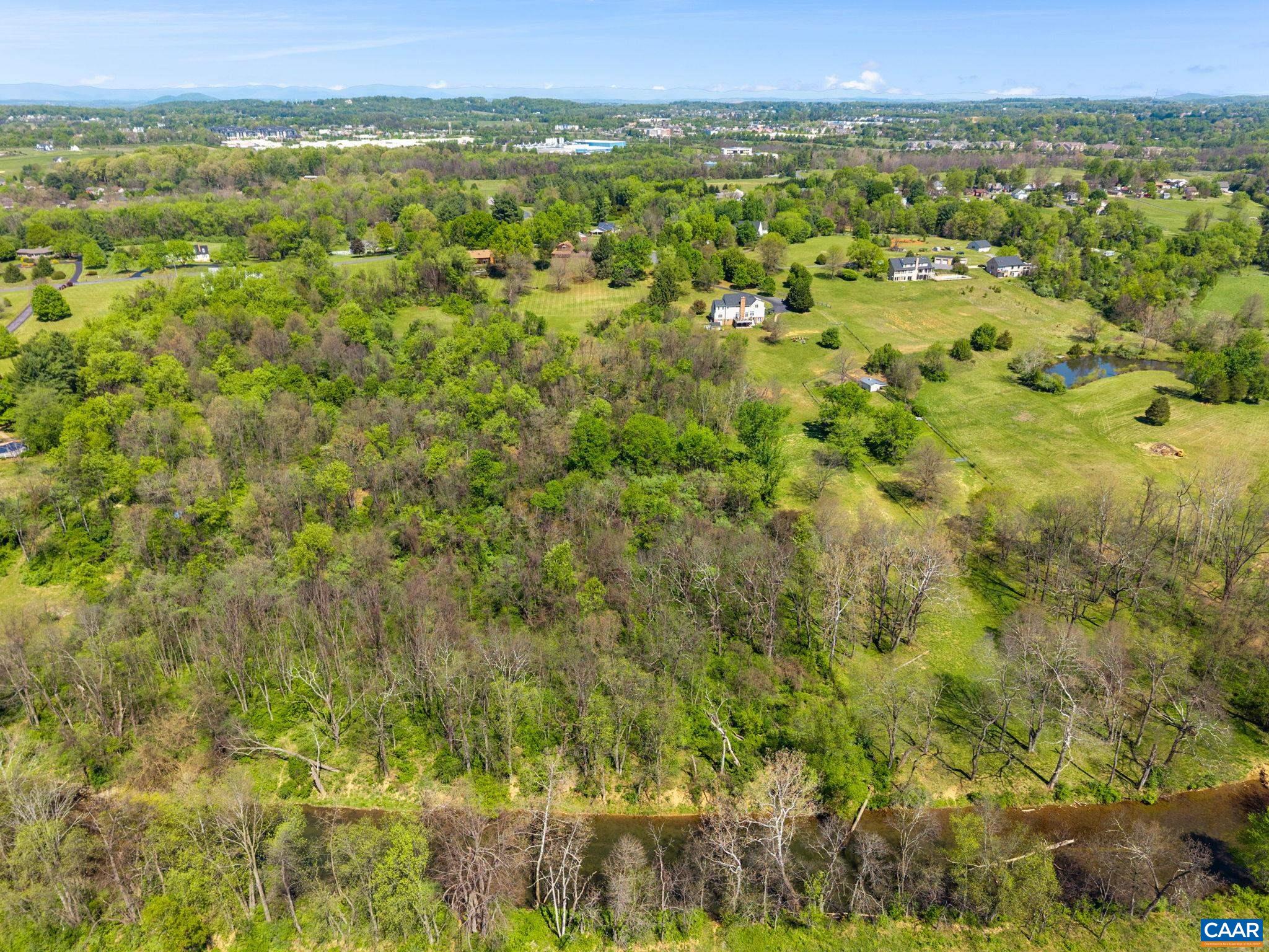 18 PROVIDENCE LN, WAYNESBORO, Virginia 22980, 3 Bedrooms Bedrooms, ,4 BathroomsBathrooms,Residential,P. Buckley Moss Estate,18 PROVIDENCE LN,676356 MLS # 676356