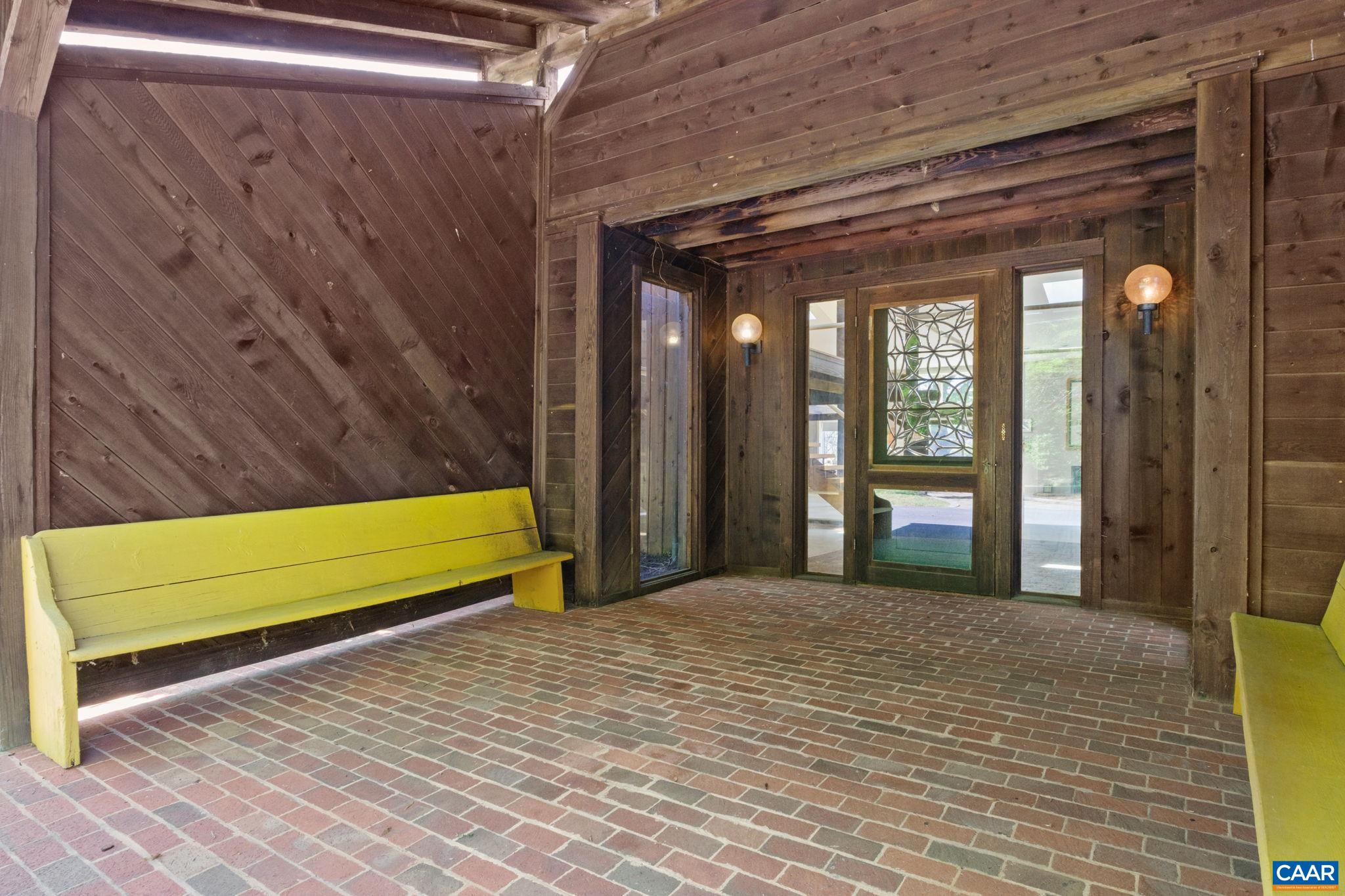 18 PROVIDENCE LN, WAYNESBORO, Virginia 22980, 3 Bedrooms Bedrooms, ,4 BathroomsBathrooms,Residential,P. Buckley Moss Estate,18 PROVIDENCE LN,676356 MLS # 676356