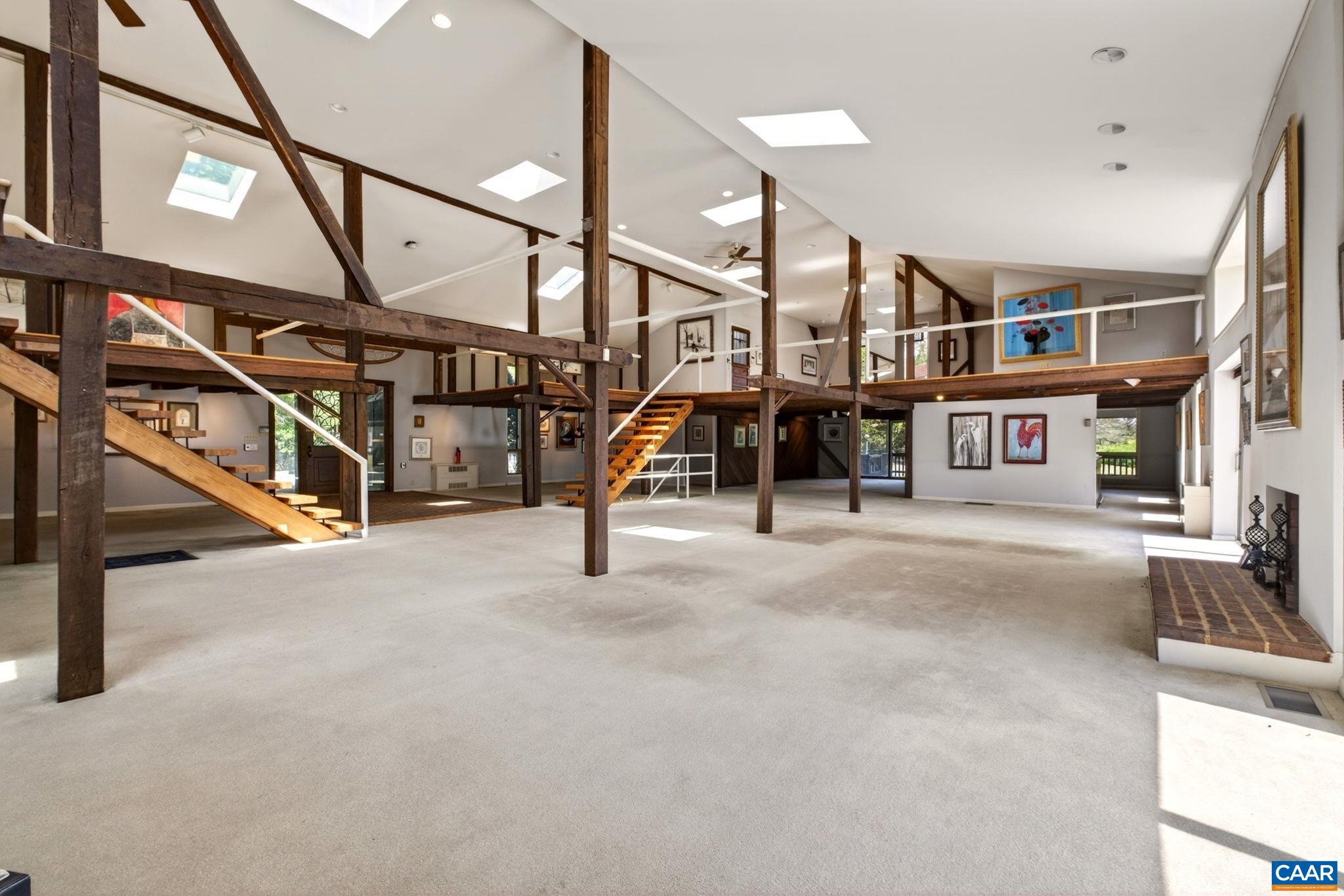 18 PROVIDENCE LN, WAYNESBORO, Virginia 22980, 3 Bedrooms Bedrooms, ,4 BathroomsBathrooms,Residential,P. Buckley Moss Estate,18 PROVIDENCE LN,676356 MLS # 676356