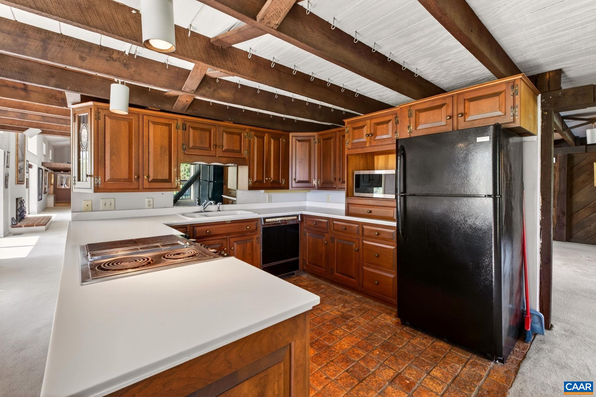 18 PROVIDENCE LN, WAYNESBORO, Virginia 22980, 3 Bedrooms Bedrooms, ,4 BathroomsBathrooms,Residential,P. Buckley Moss Estate,18 PROVIDENCE LN,676356 MLS # 676356