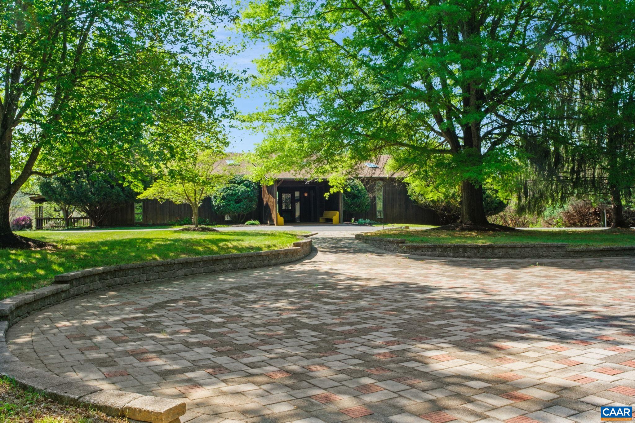 18 PROVIDENCE LN, WAYNESBORO, Virginia 22980, 3 Bedrooms Bedrooms, ,4 BathroomsBathrooms,Residential,P. Buckley Moss Estate,18 PROVIDENCE LN,676356 MLS # 676356