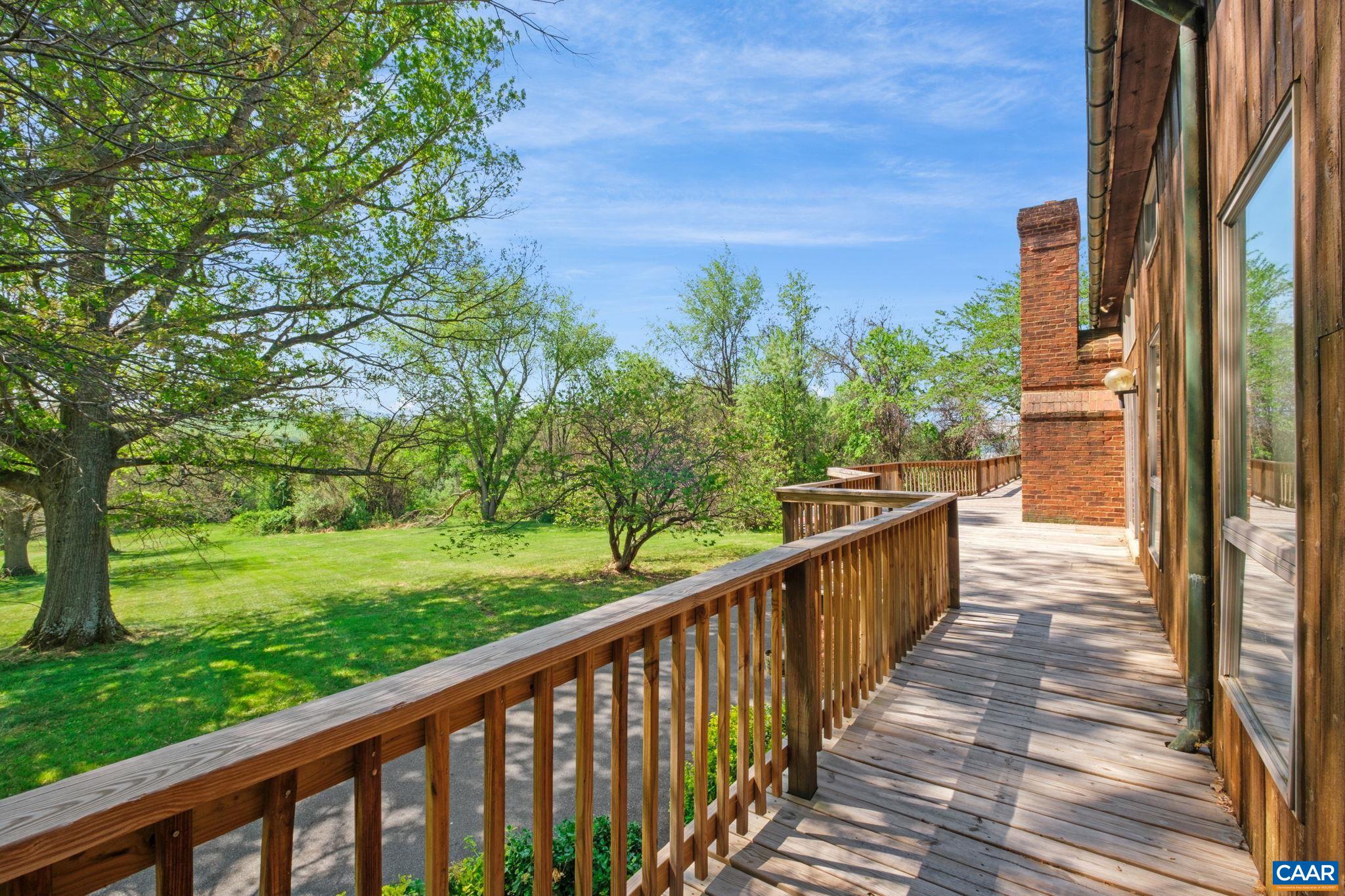 18 PROVIDENCE LN, WAYNESBORO, Virginia 22980, 3 Bedrooms Bedrooms, ,4 BathroomsBathrooms,Residential,P. Buckley Moss Estate,18 PROVIDENCE LN,676356 MLS # 676356