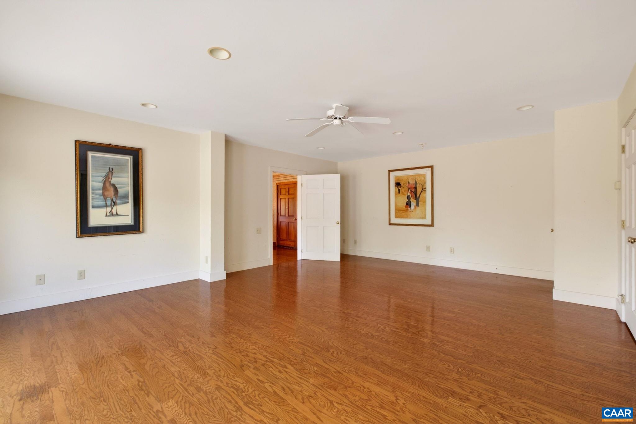 18 PROVIDENCE LN, WAYNESBORO, Virginia 22980, 3 Bedrooms Bedrooms, ,4 BathroomsBathrooms,Residential,P. Buckley Moss Estate,18 PROVIDENCE LN,676356 MLS # 676356