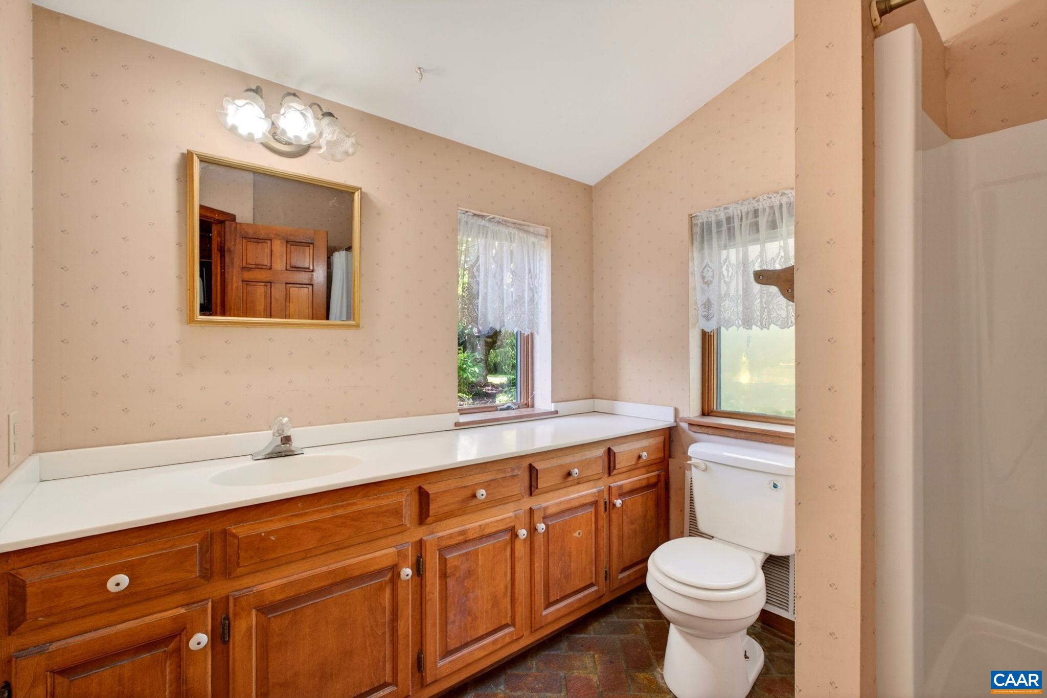 18 PROVIDENCE LN, WAYNESBORO, Virginia 22980, 3 Bedrooms Bedrooms, ,4 BathroomsBathrooms,Residential,P. Buckley Moss Estate,18 PROVIDENCE LN,676356 MLS # 676356