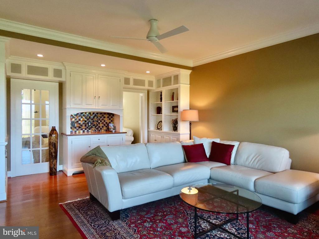 643 RICHMOND RD, AMISSVILLE, Virginia 20106, 3 Bedrooms Bedrooms, ,2 BathroomsBathrooms,Residential,643 RICHMOND RD,VARP2002496 MLS # VARP2002496