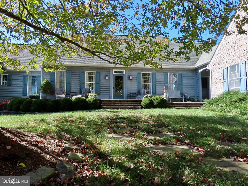 643 RICHMOND RD, AMISSVILLE, Virginia 20106, 3 Bedrooms Bedrooms, ,2 BathroomsBathrooms,Residential,643 RICHMOND RD,VARP2002496 MLS # VARP2002496