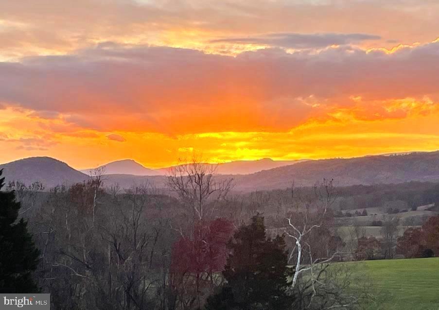 643 RICHMOND RD, AMISSVILLE, Virginia 20106, 3 Bedrooms Bedrooms, ,2 BathroomsBathrooms,Residential,643 RICHMOND RD,VARP2002496 MLS # VARP2002496