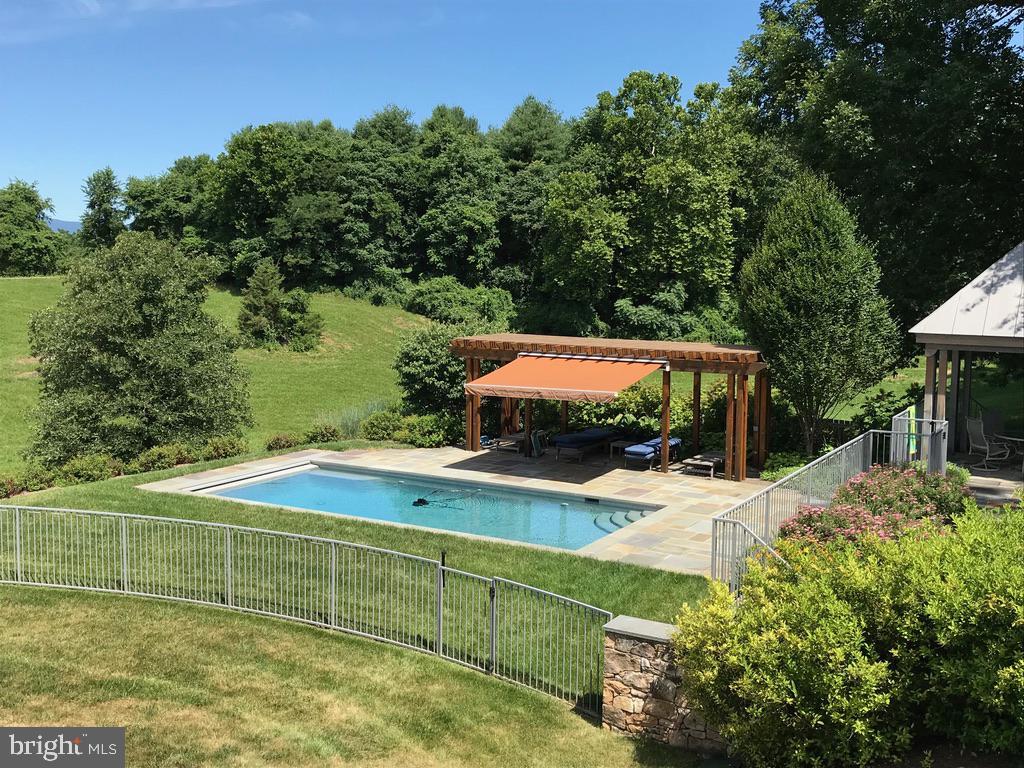 643 RICHMOND RD, AMISSVILLE, Virginia 20106, 3 Bedrooms Bedrooms, ,2 BathroomsBathrooms,Residential,643 RICHMOND RD,VARP2002496 MLS # VARP2002496