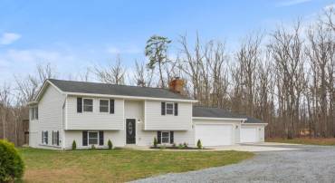 10206 BATTLEFIELD DR, SPOTSYLVANIA, Virginia 22553, 3 Bedrooms Bedrooms, ,2 BathroomsBathrooms,Residential,10206 BATTLEFIELD DR,VASP2040380 MLS # VASP2040380