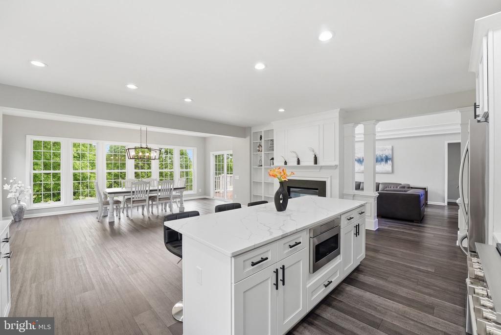 6394 CEDAR BROOK LN, WARRENTON, Virginia 20187, 5 Bedrooms Bedrooms, ,4 BathroomsBathrooms,Residential,6394 CEDAR BROOK LN,VAFQ2021706 MLS # VAFQ2021706