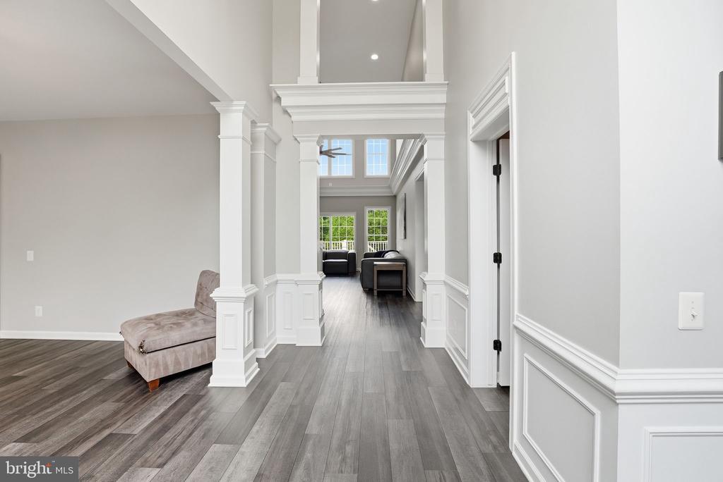 6394 CEDAR BROOK LN, WARRENTON, Virginia 20187, 5 Bedrooms Bedrooms, ,4 BathroomsBathrooms,Residential,6394 CEDAR BROOK LN,VAFQ2021706 MLS # VAFQ2021706