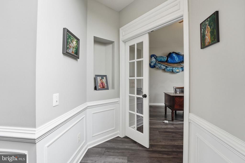 6394 CEDAR BROOK LN, WARRENTON, Virginia 20187, 5 Bedrooms Bedrooms, ,4 BathroomsBathrooms,Residential,6394 CEDAR BROOK LN,VAFQ2021706 MLS # VAFQ2021706