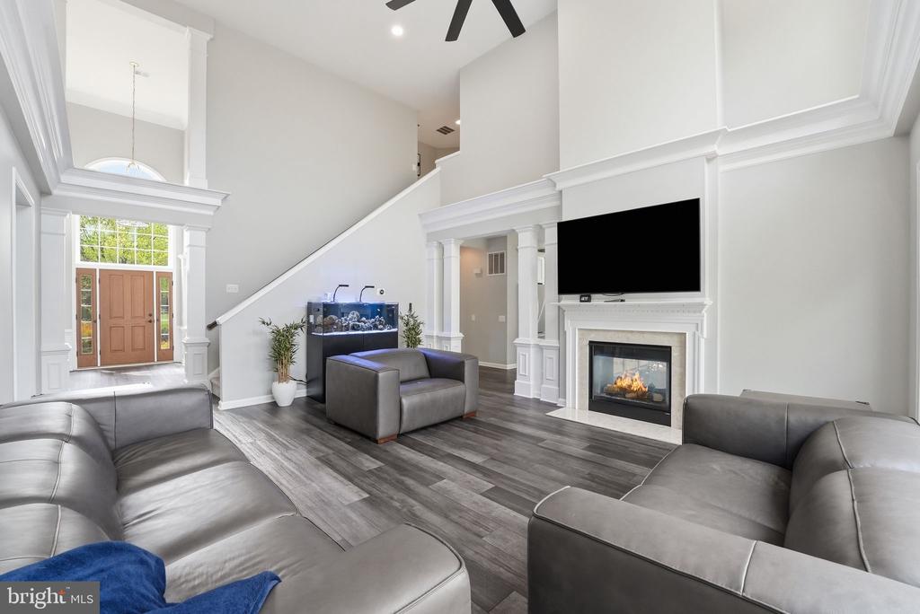 6394 CEDAR BROOK LN, WARRENTON, Virginia 20187, 5 Bedrooms Bedrooms, ,4 BathroomsBathrooms,Residential,6394 CEDAR BROOK LN,VAFQ2021706 MLS # VAFQ2021706