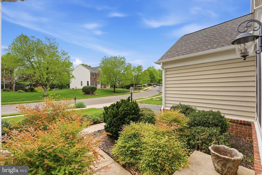 6394 CEDAR BROOK LN, WARRENTON, Virginia 20187, 5 Bedrooms Bedrooms, ,4 BathroomsBathrooms,Residential,6394 CEDAR BROOK LN,VAFQ2021706 MLS # VAFQ2021706