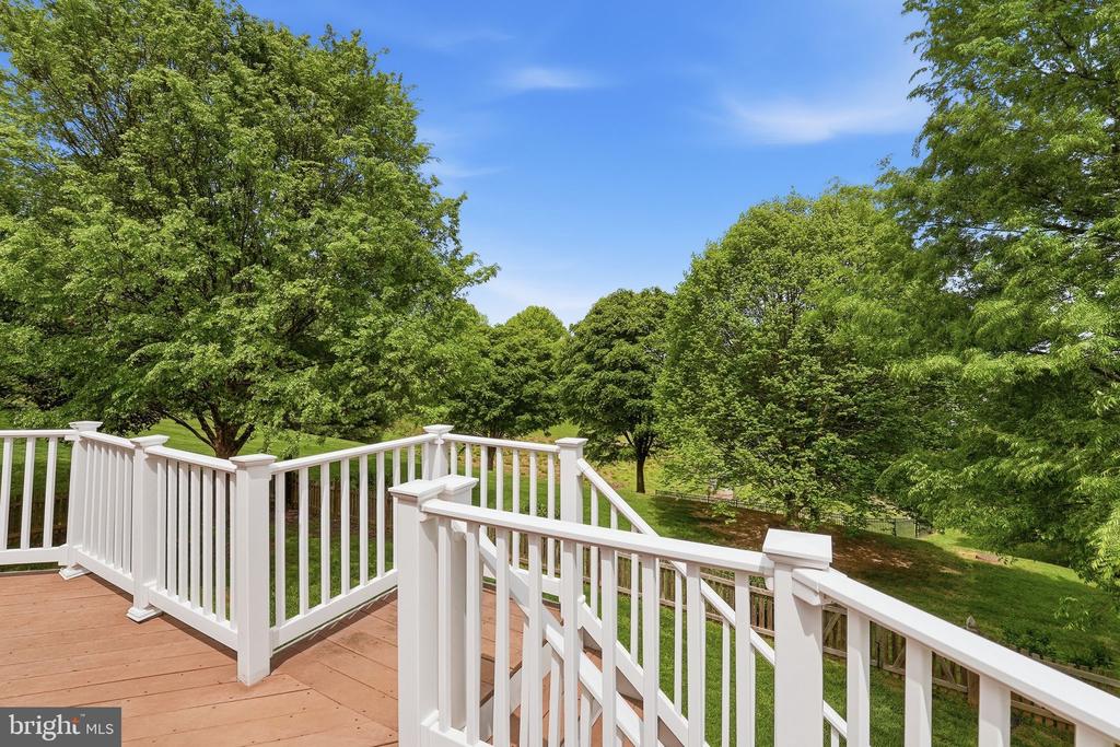 6394 CEDAR BROOK LN, WARRENTON, Virginia 20187, 5 Bedrooms Bedrooms, ,4 BathroomsBathrooms,Residential,6394 CEDAR BROOK LN,VAFQ2021706 MLS # VAFQ2021706