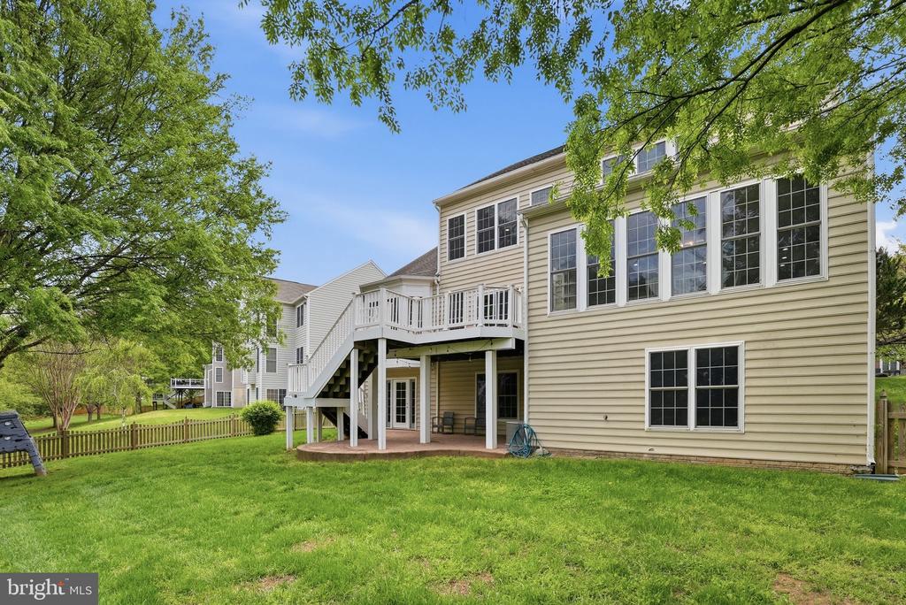 6394 CEDAR BROOK LN, WARRENTON, Virginia 20187, 5 Bedrooms Bedrooms, ,4 BathroomsBathrooms,Residential,6394 CEDAR BROOK LN,VAFQ2021706 MLS # VAFQ2021706