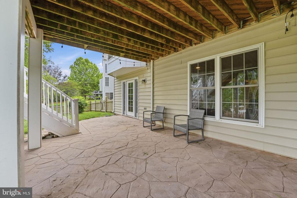 6394 CEDAR BROOK LN, WARRENTON, Virginia 20187, 5 Bedrooms Bedrooms, ,4 BathroomsBathrooms,Residential,6394 CEDAR BROOK LN,VAFQ2021706 MLS # VAFQ2021706