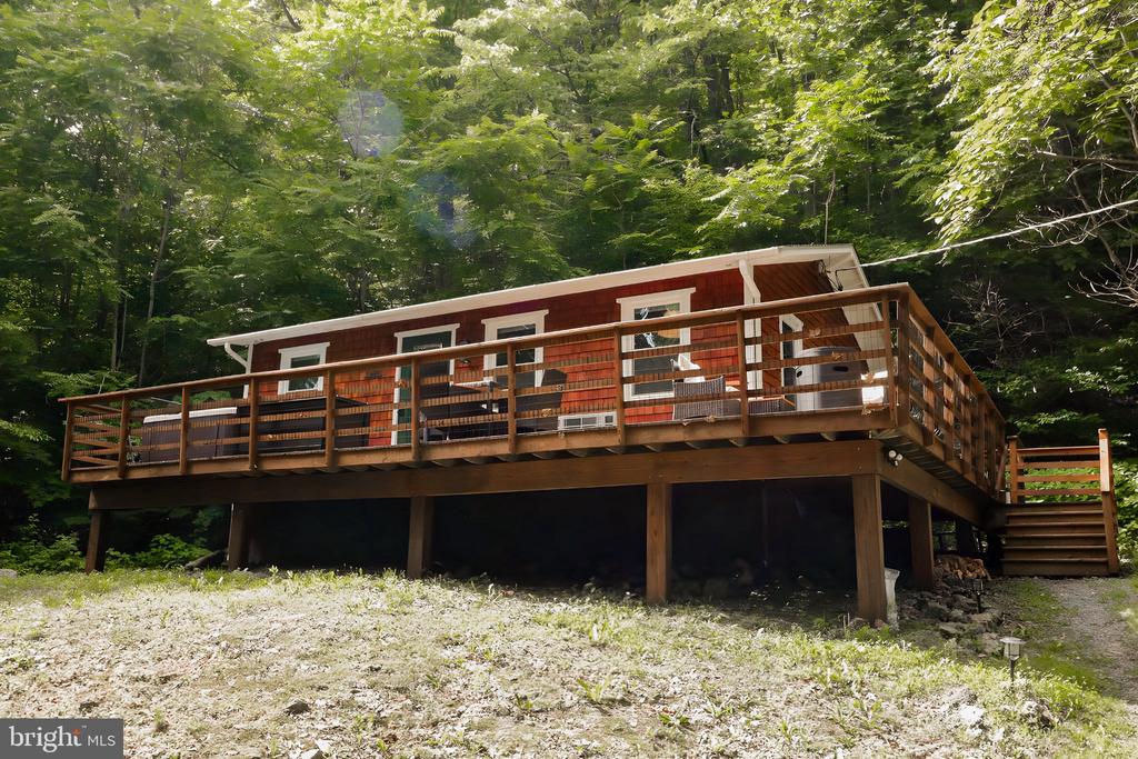 1434 BULL YEARLING RD, STANARDSVILLE, Virginia 22973, 1 Bedroom Bedrooms, ,1 BathroomBathrooms,Residential,1434 BULL YEARLING RD,VAGR2000854 MLS # VAGR2000854