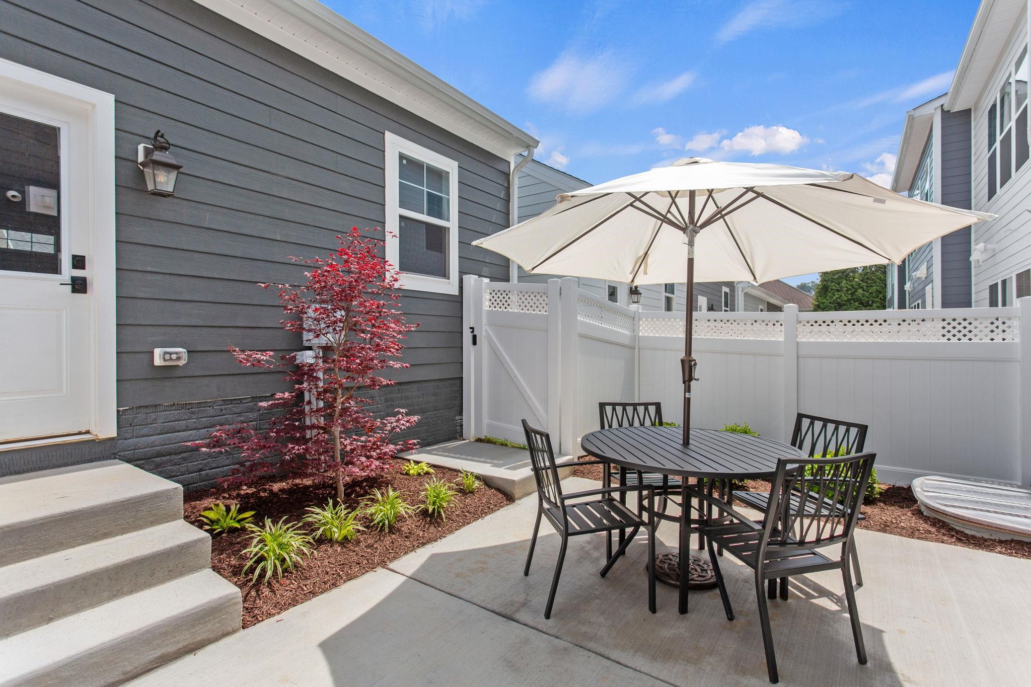 3225 PRESTON SHORE DR, ROCKINGHAM, Virginia 22801, 4 Bedrooms Bedrooms, ,3 BathroomsBathrooms,Residential,Park Place Townhome - Preston Lake Neighborhood,3225 PRESTON SHORE DR,676365 MLS # 676365