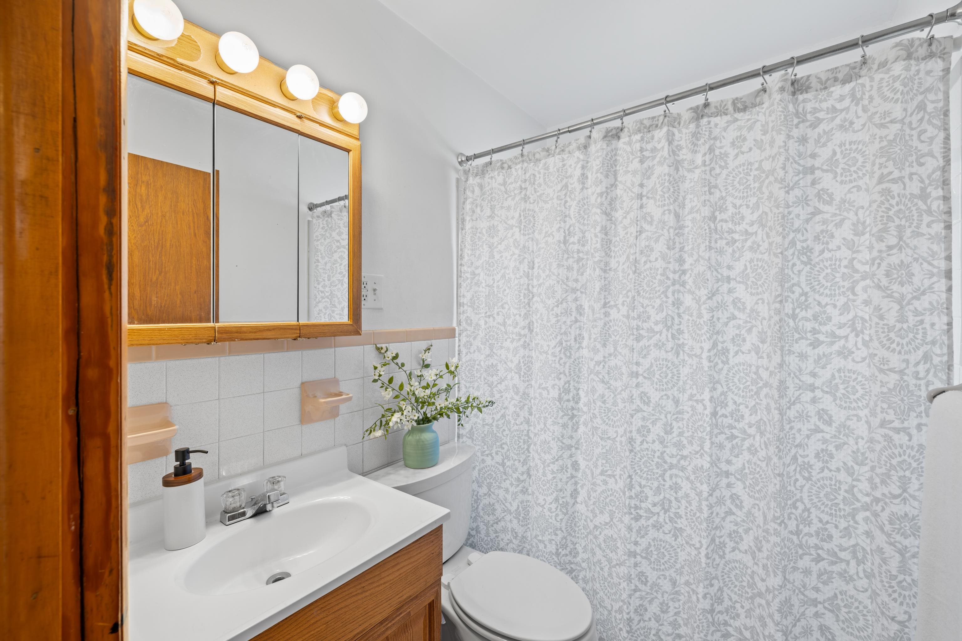 740 SHERWOOD AVE, WAYNESBORO, Virginia 22980, 6 Bedrooms Bedrooms, ,2 BathroomsBathrooms,Residential,740 SHERWOOD AVE,676366 MLS # 676366