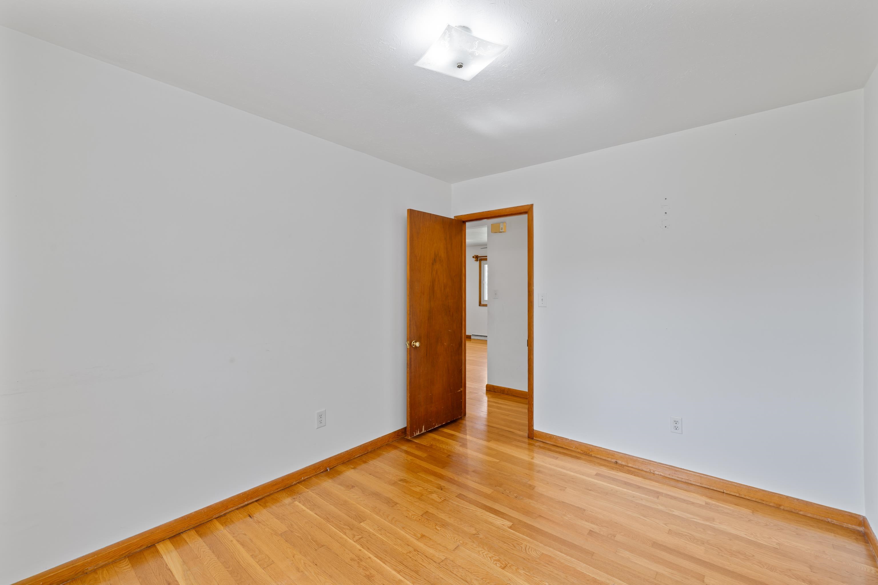 740 SHERWOOD AVE, WAYNESBORO, Virginia 22980, 6 Bedrooms Bedrooms, ,2 BathroomsBathrooms,Residential,740 SHERWOOD AVE,676366 MLS # 676366