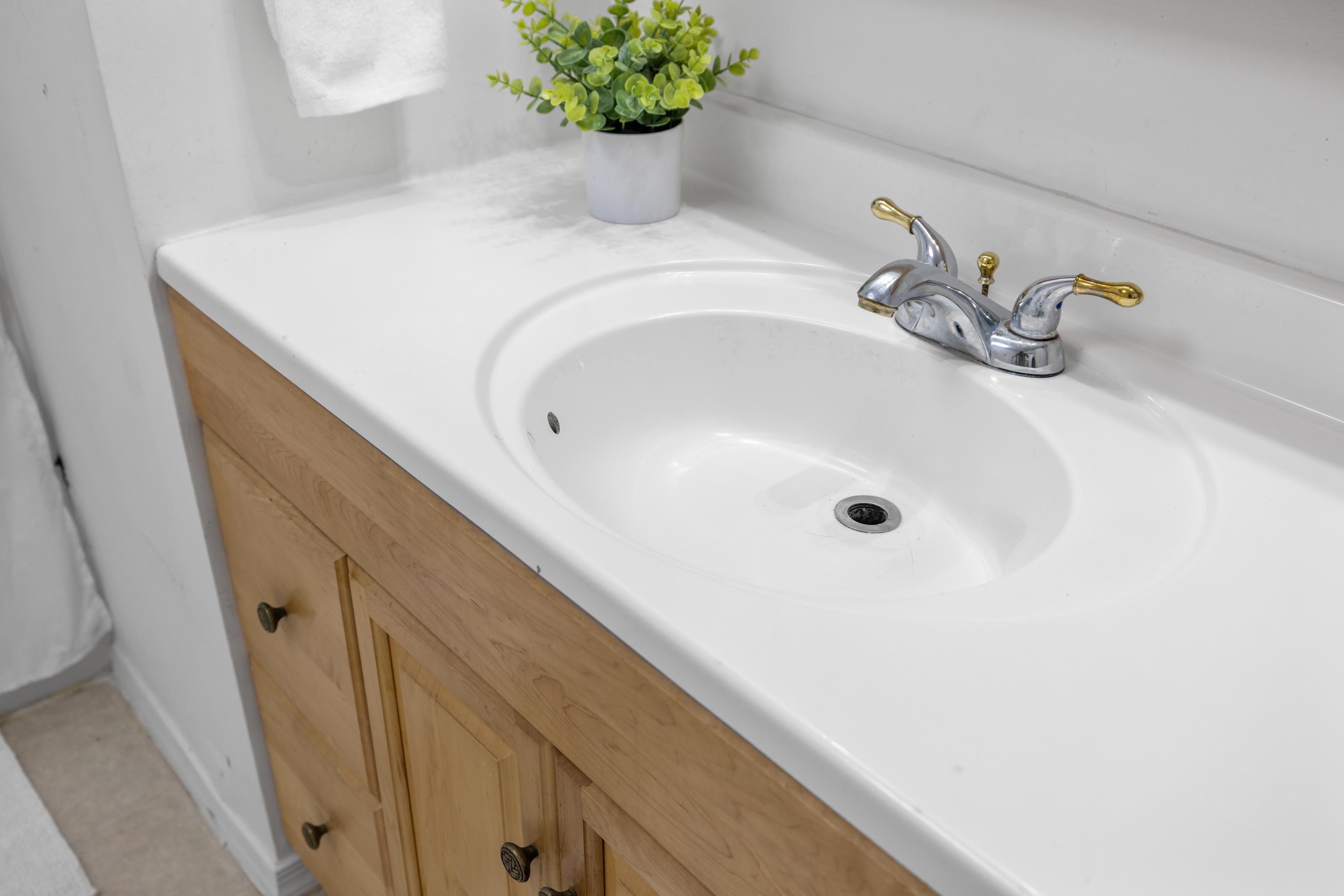 740 SHERWOOD AVE, WAYNESBORO, Virginia 22980, 6 Bedrooms Bedrooms, ,2 BathroomsBathrooms,Residential,740 SHERWOOD AVE,676366 MLS # 676366