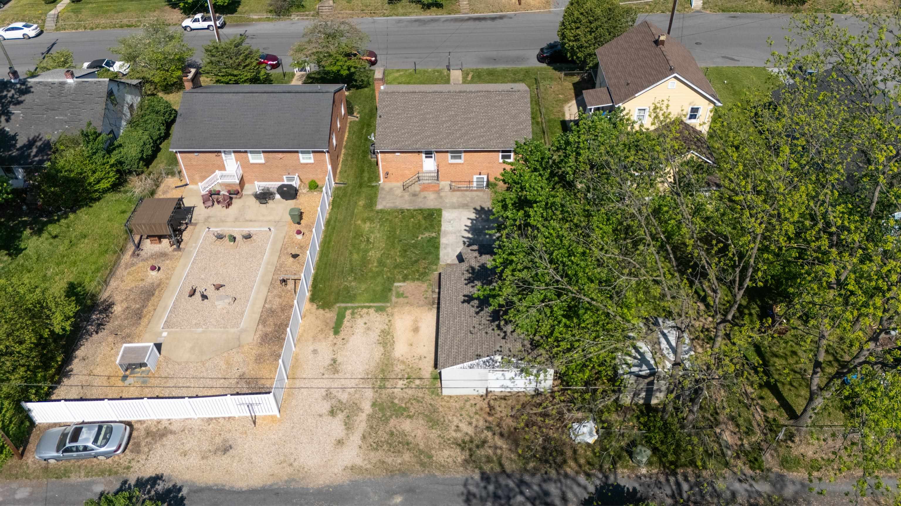 740 SHERWOOD AVE, WAYNESBORO, Virginia 22980, 6 Bedrooms Bedrooms, ,2 BathroomsBathrooms,Residential,740 SHERWOOD AVE,676366 MLS # 676366