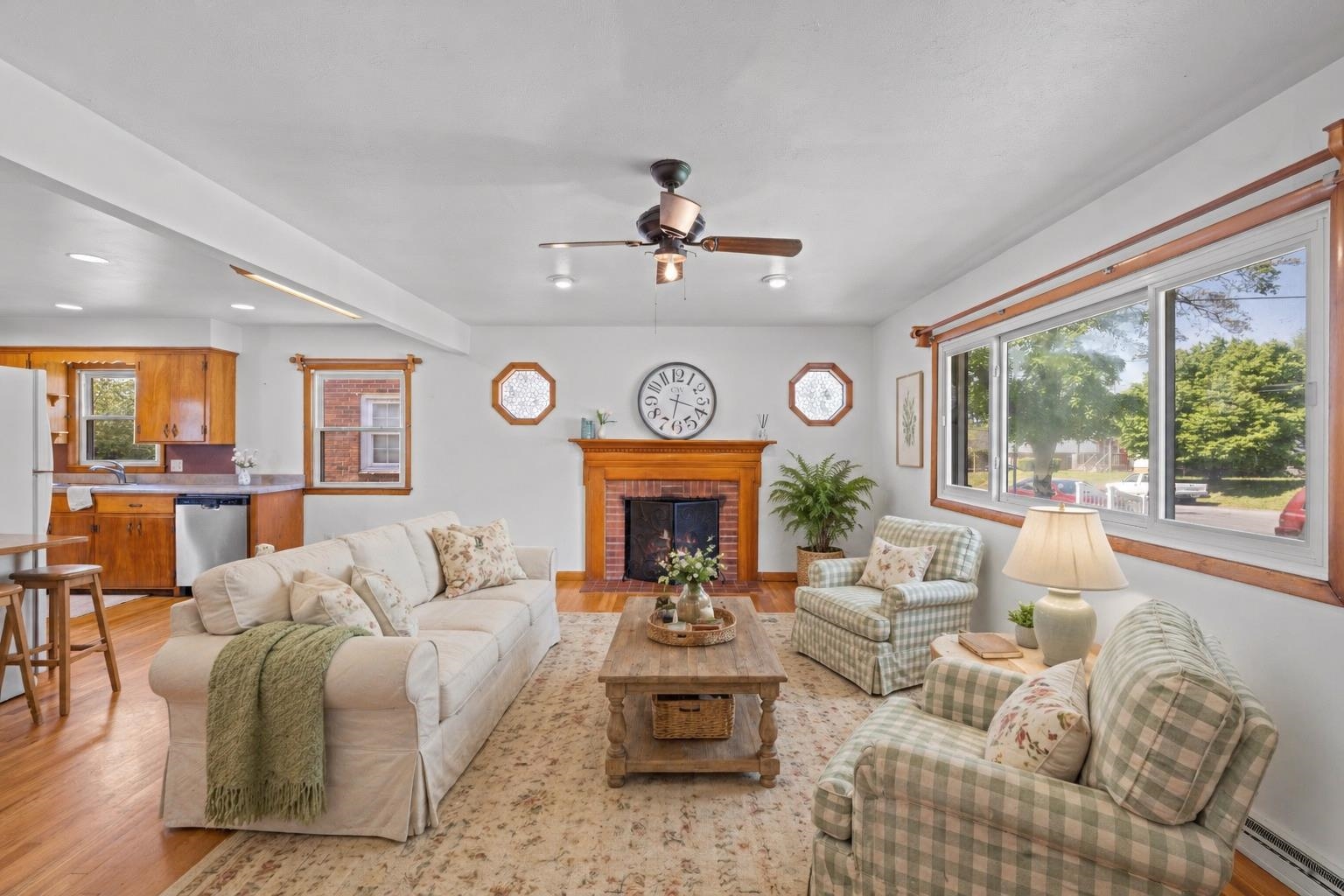 740 SHERWOOD AVE, WAYNESBORO, Virginia 22980, 6 Bedrooms Bedrooms, ,2 BathroomsBathrooms,Residential,740 SHERWOOD AVE,676366 MLS # 676366