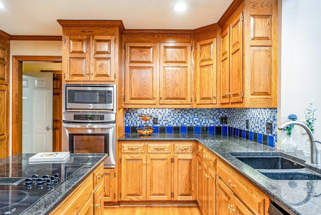 1235 CUMBERLAND DR, ROCKINGHAM, Virginia 22801, 6 Bedrooms Bedrooms, ,4 BathroomsBathrooms,Residential,1235 CUMBERLAND DR,676367 MLS # 676367