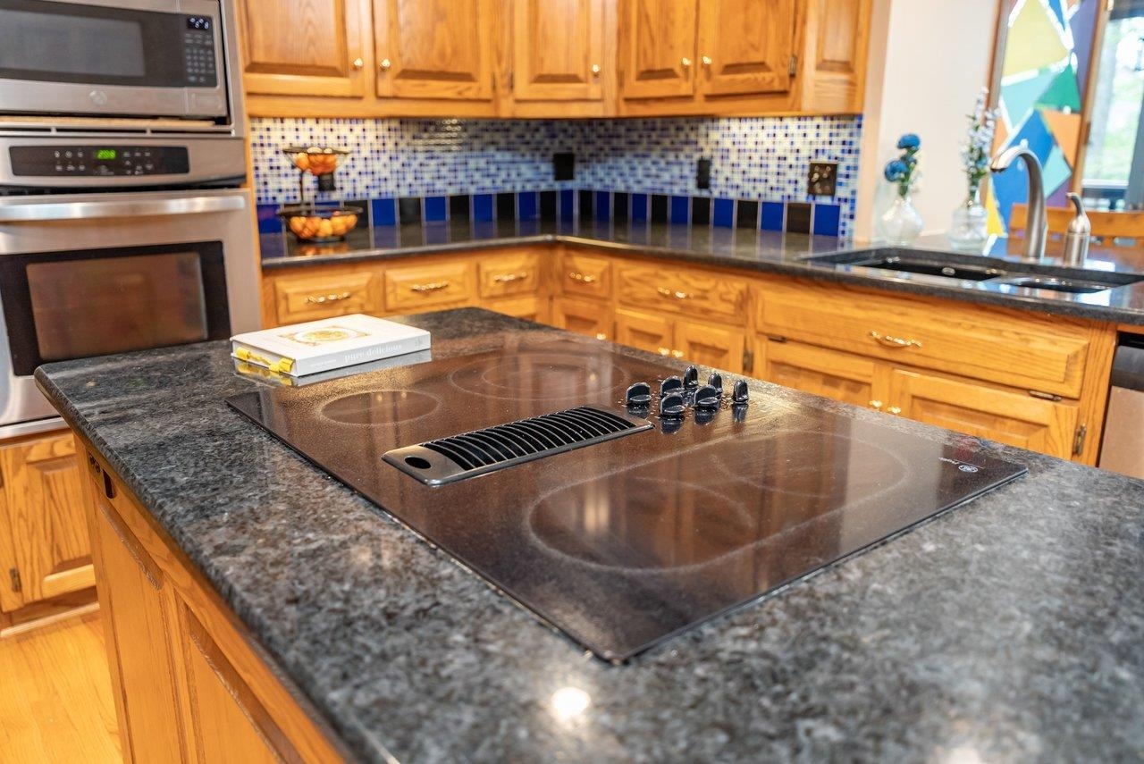 1235 CUMBERLAND DR, ROCKINGHAM, Virginia 22801, 6 Bedrooms Bedrooms, ,4 BathroomsBathrooms,Residential,1235 CUMBERLAND DR,676367 MLS # 676367