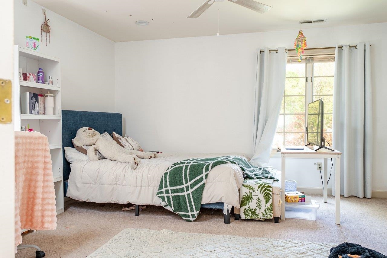 1235 CUMBERLAND DR, ROCKINGHAM, Virginia 22801, 6 Bedrooms Bedrooms, ,4 BathroomsBathrooms,Residential,1235 CUMBERLAND DR,676367 MLS # 676367