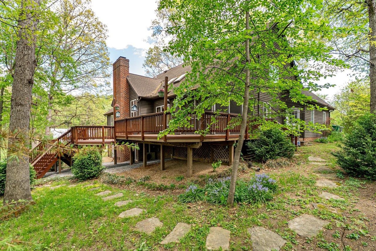 1235 CUMBERLAND DR, ROCKINGHAM, Virginia 22801, 6 Bedrooms Bedrooms, ,4 BathroomsBathrooms,Residential,1235 CUMBERLAND DR,676367 MLS # 676367