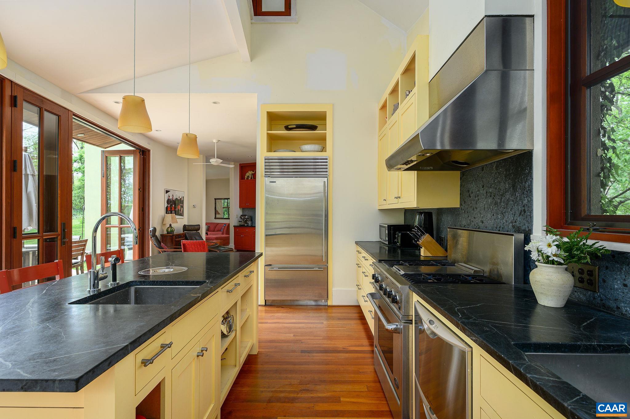 1112 PARK ST, CHARLOTTESVILLE, Virginia 22901, 4 Bedrooms Bedrooms, ,3 BathroomsBathrooms,Residential,1112 PARK ST,676372 MLS # 676372