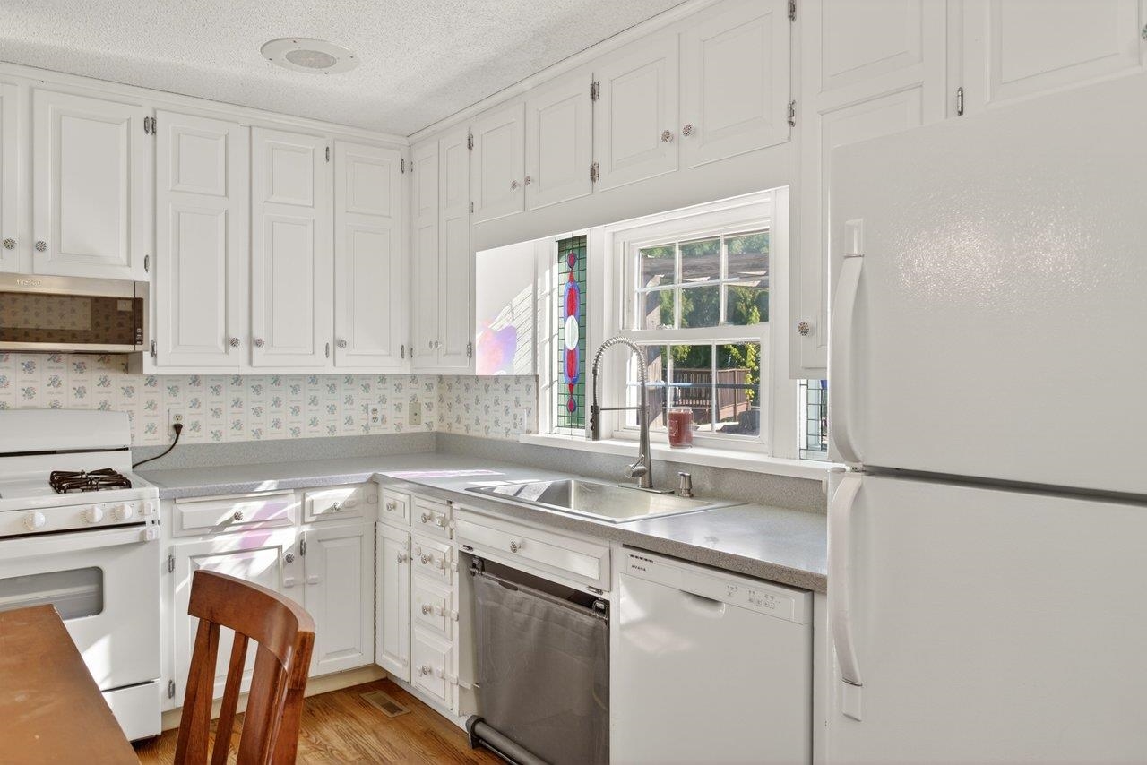 127 VALLEY VIEW AVE, MOUNT SIDNEY, Virginia 24467, 4 Bedrooms Bedrooms, ,3 BathroomsBathrooms,Residential,127 VALLEY VIEW AVE,676373 MLS # 676373