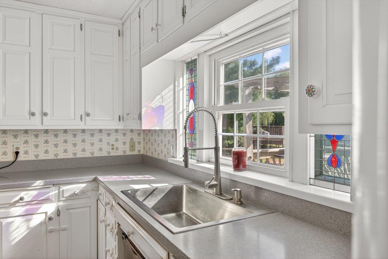 127 VALLEY VIEW AVE, MOUNT SIDNEY, Virginia 24467, 4 Bedrooms Bedrooms, ,3 BathroomsBathrooms,Residential,127 VALLEY VIEW AVE,676373 MLS # 676373