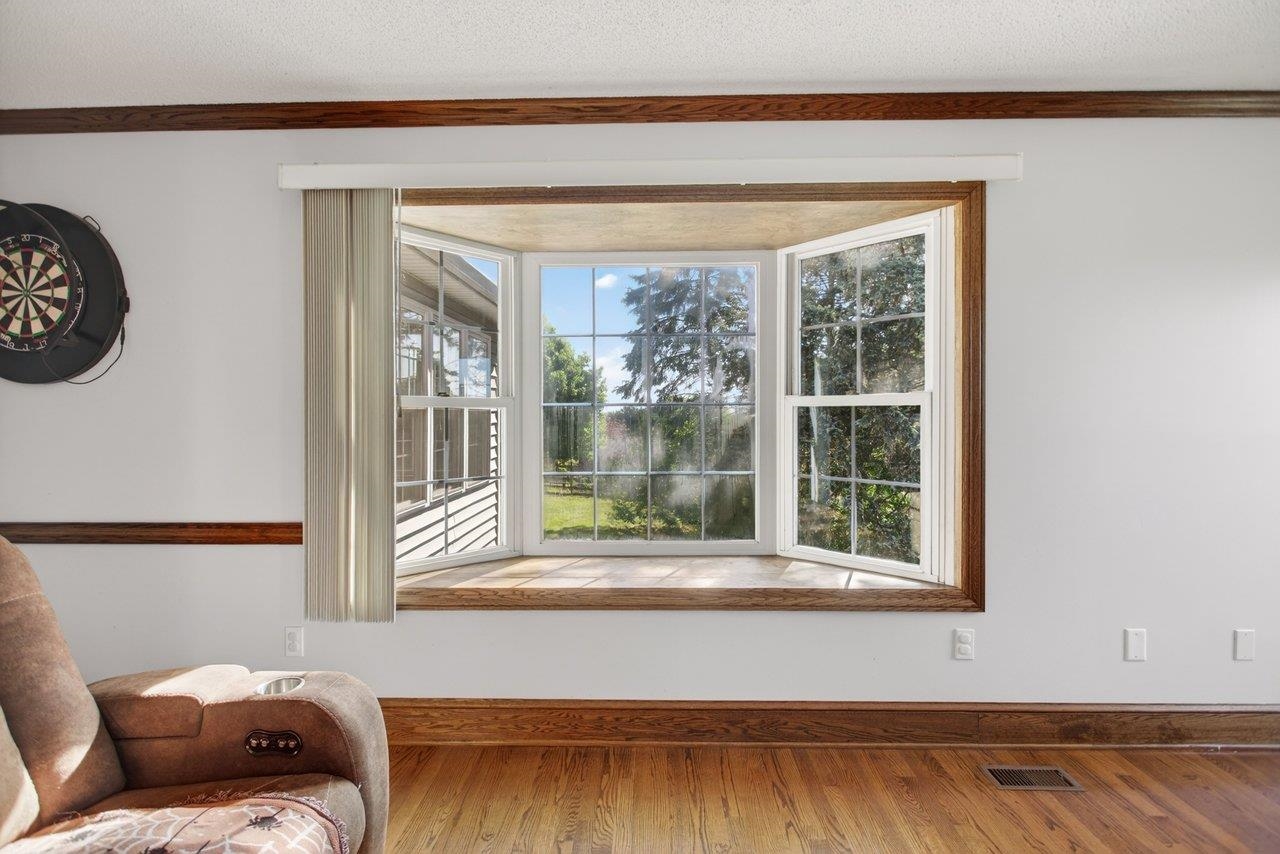 127 VALLEY VIEW AVE, MOUNT SIDNEY, Virginia 24467, 4 Bedrooms Bedrooms, ,3 BathroomsBathrooms,Residential,127 VALLEY VIEW AVE,676373 MLS # 676373