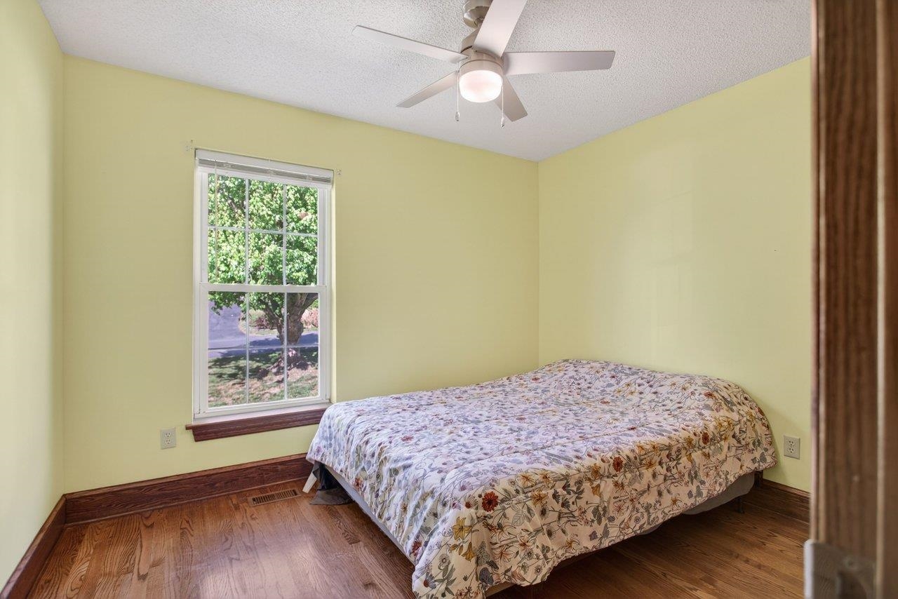 127 VALLEY VIEW AVE, MOUNT SIDNEY, Virginia 24467, 4 Bedrooms Bedrooms, ,3 BathroomsBathrooms,Residential,127 VALLEY VIEW AVE,676373 MLS # 676373